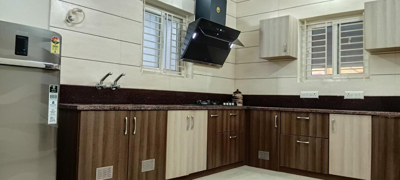 Shi'S Vilva - The Bungalow In Coimbatore - Near Airport, Kmch, Codesia 外观 照片