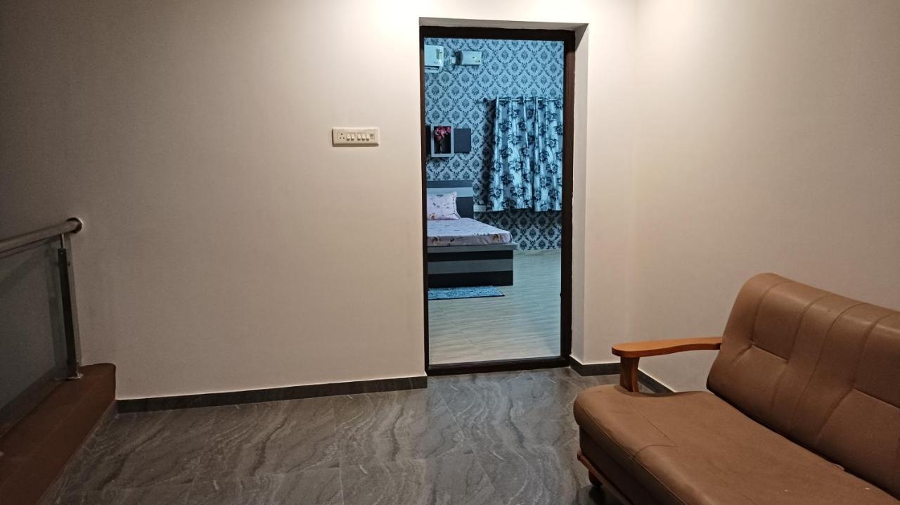 Shi'S Vilva - The Bungalow In Coimbatore - Near Airport, Kmch, Codesia 外观 照片